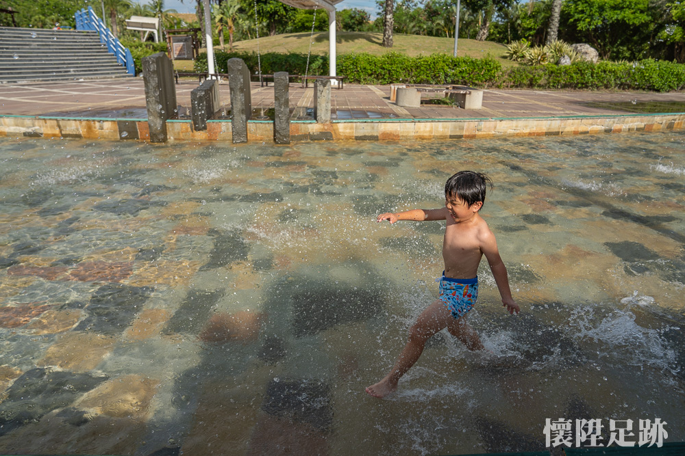 【台南景點】不顧眾人反對！這個夏天就是要去烏山頭水庫玩瘋巨大高空滑水道：烏山頭水庫親水公園
