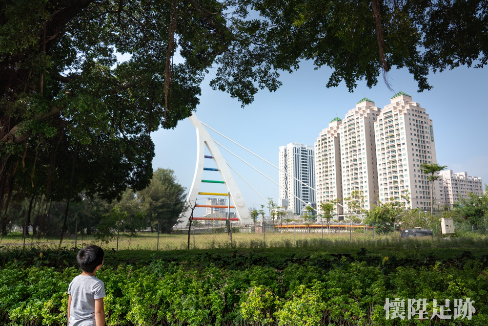 【台南景點】台南最新生態公園！在這裡還可以看到「中國城入口意象的龍鳳壁」：大涼生態公園