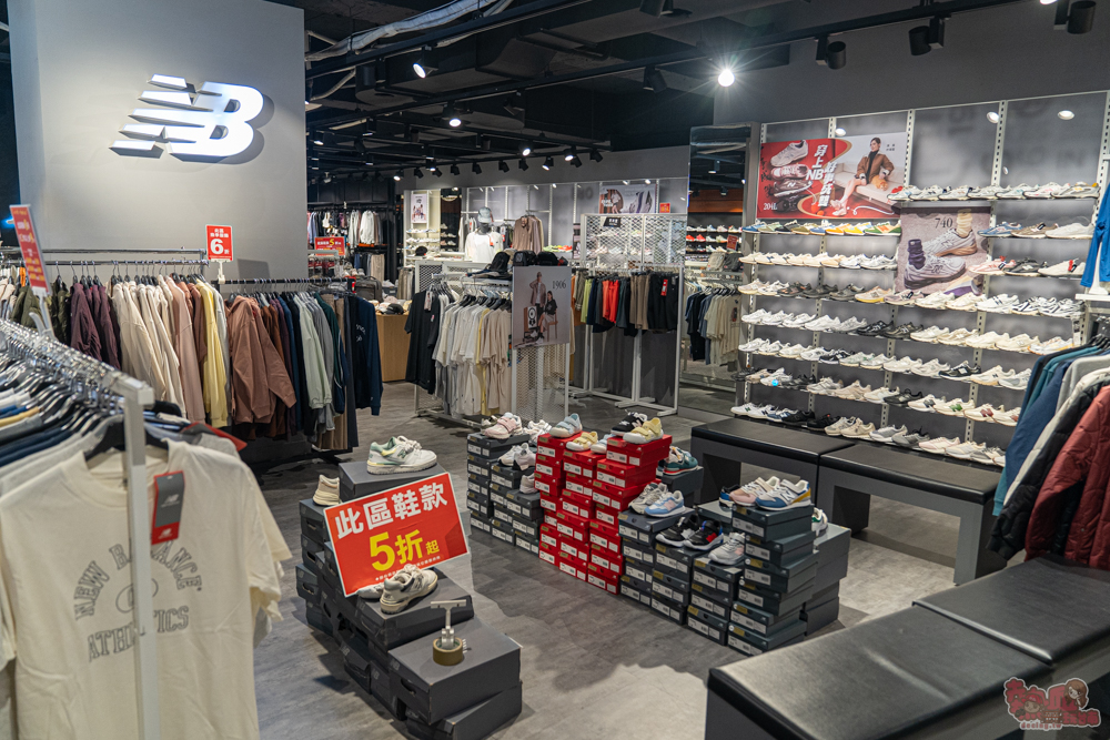 【台南特賣會】2026台南運動用品開春特賣!全館鞋衣特價5折起,滿額再享現金折扣,雙重折扣超划算!新年買新衣新鞋就來雷根運動用品中山旗艦店 【台南特賣會】2026台南運動用品開春特賣!全館鞋衣特價5折起,滿額再享現金折扣,雙重折扣超划算!新年買新衣新鞋就來雷根運動用品中山旗艦店
