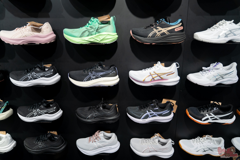 【台南特賣會】2026台南運動用品開春特賣!全館鞋衣特價5折起,滿額再享現金折扣,雙重折扣超划算!新年買新衣新鞋就來雷根運動用品中山旗艦店 【台南特賣會】2026台南運動用品開春特賣!全館鞋衣特價5折起,滿額再享現金折扣,雙重折扣超划算!新年買新衣新鞋就來雷根運動用品中山旗艦店