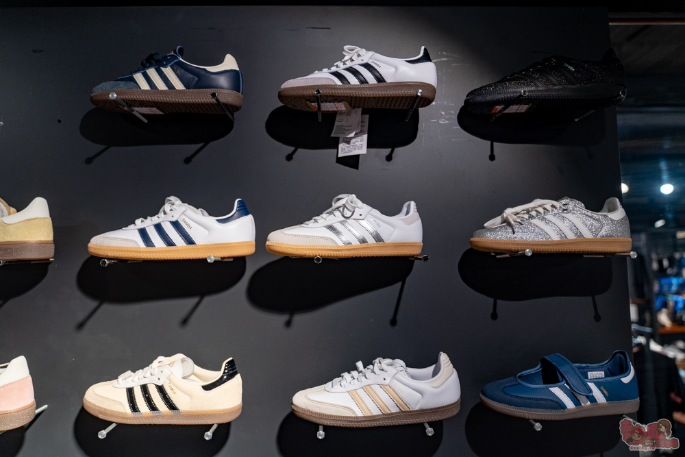 【台南特賣會】2026台南運動用品開春特賣!全館鞋衣特價5折起,滿額再享現金折扣,雙重折扣超划算!新年買新衣新鞋就來雷根運動用品中山旗艦店 【台南特賣會】2026台南運動用品開春特賣!全館鞋衣特價5折起,滿額再享現金折扣,雙重折扣超划算!新年買新衣新鞋就來雷根運動用品中山旗艦店