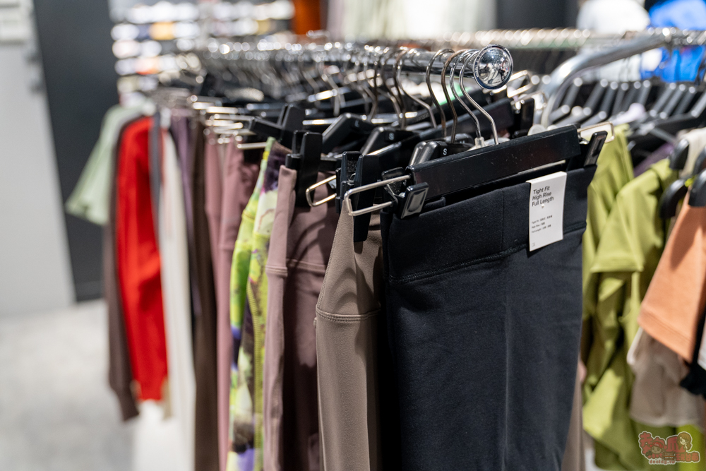 【台南特賣會】2026台南運動用品開春特賣!全館鞋衣特價5折起,滿額再享現金折扣,雙重折扣超划算!新年買新衣新鞋就來雷根運動用品中山旗艦店 【台南特賣會】2026台南運動用品開春特賣!全館鞋衣特價5折起,滿額再享現金折扣,雙重折扣超划算!新年買新衣新鞋就來雷根運動用品中山旗艦店