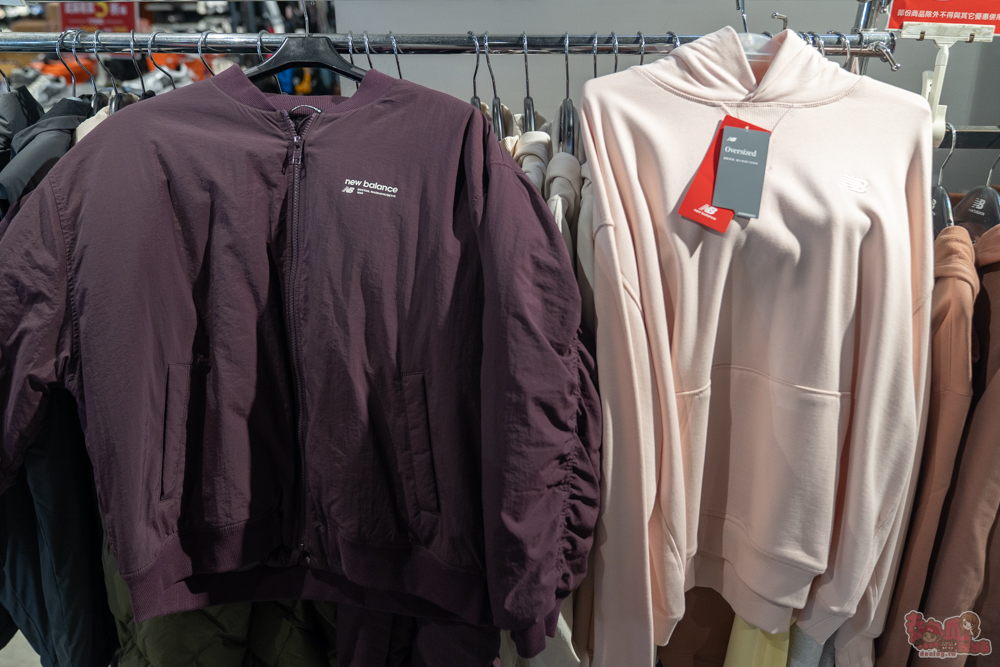 【台南特賣會】2026台南運動用品開春特賣!全館鞋衣特價5折起,滿額再享現金折扣,雙重折扣超划算!新年買新衣新鞋就來雷根運動用品中山旗艦店 【台南特賣會】2026台南運動用品開春特賣!全館鞋衣特價5折起,滿額再享現金折扣,雙重折扣超划算!新年買新衣新鞋就來雷根運動用品中山旗艦店