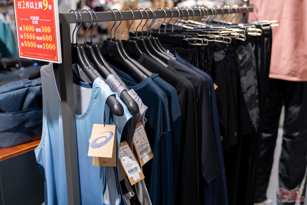 【台南特賣會】2026台南運動用品開春特賣!全館鞋衣特價5折起,滿額再享現金折扣,雙重折扣超划算!新年買新衣新鞋就來雷根運動用品中山旗艦店 【台南特賣會】2026台南運動用品開春特賣!全館鞋衣特價5折起,滿額再享現金折扣,雙重折扣超划算!新年買新衣新鞋就來雷根運動用品中山旗艦店