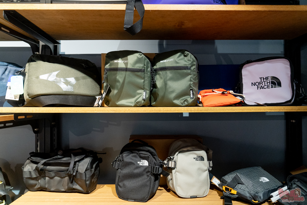 屏東運動用品特賣會來囉!結束營業大出清,全館鞋衣褲下殺5折起,滿額再享疊加折扣優惠,撿便宜就來潮州雷根運動用品專賣店 屏東運動用品特賣會來囉!結束營業大出清,全館鞋衣褲下殺5折起,滿額再享疊加折扣優惠,撿便宜就來潮州雷根運動用品專賣店